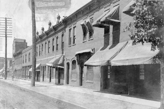 Market Street cribs