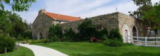 A large building made of stones.