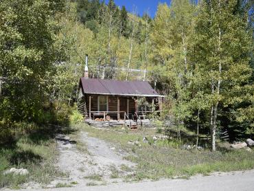 A photo of the Gimlett/Lefevre Cabin in Garfield